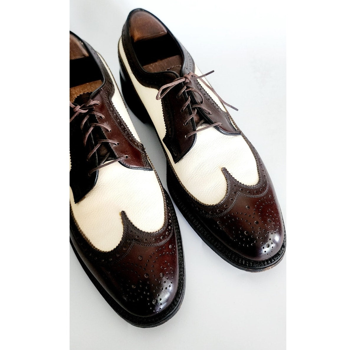 Vintage Florsheim Mens Shoes 11 Brown White Spectator Longwing Oxfords