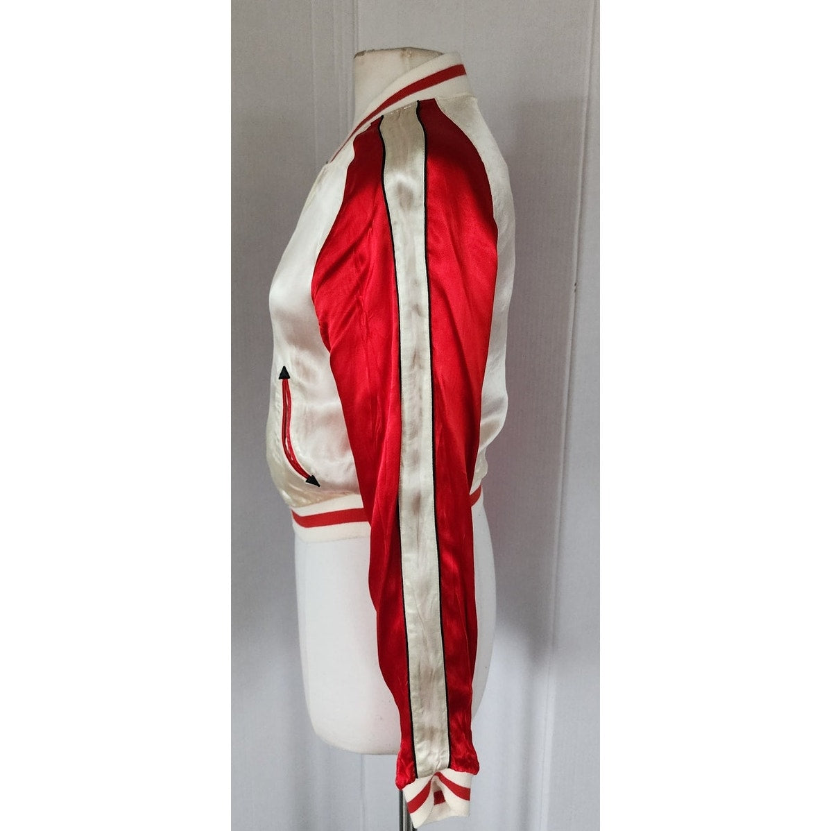 Vintage 90s Does 50s Hawaiin Souvenir Jacket Embroidered Satin Bomber Seven7