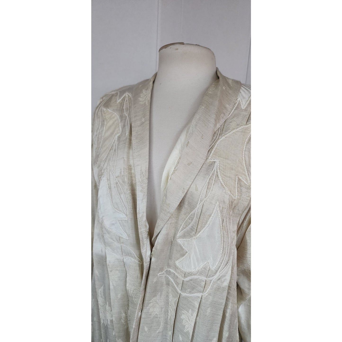 Vintage 80s Cream Blazer Oversized Artisinal Jacket w/Applique by Marilu / L
