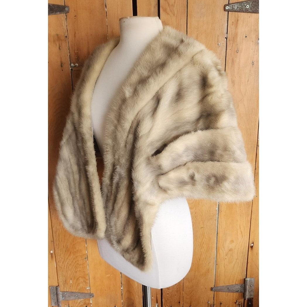 Vintage 50s Silver Mink Fur Wrap Stole by Hoffman-Morton