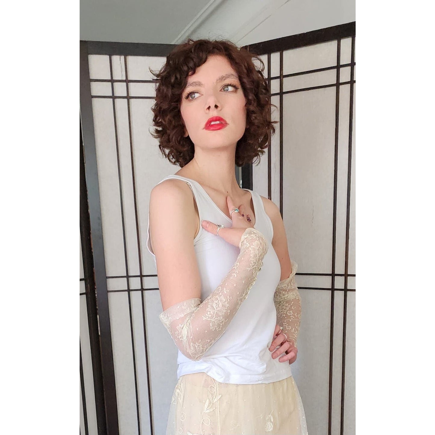 Vintage 50s Cream Lace Sleeves / Fingerless Gloves