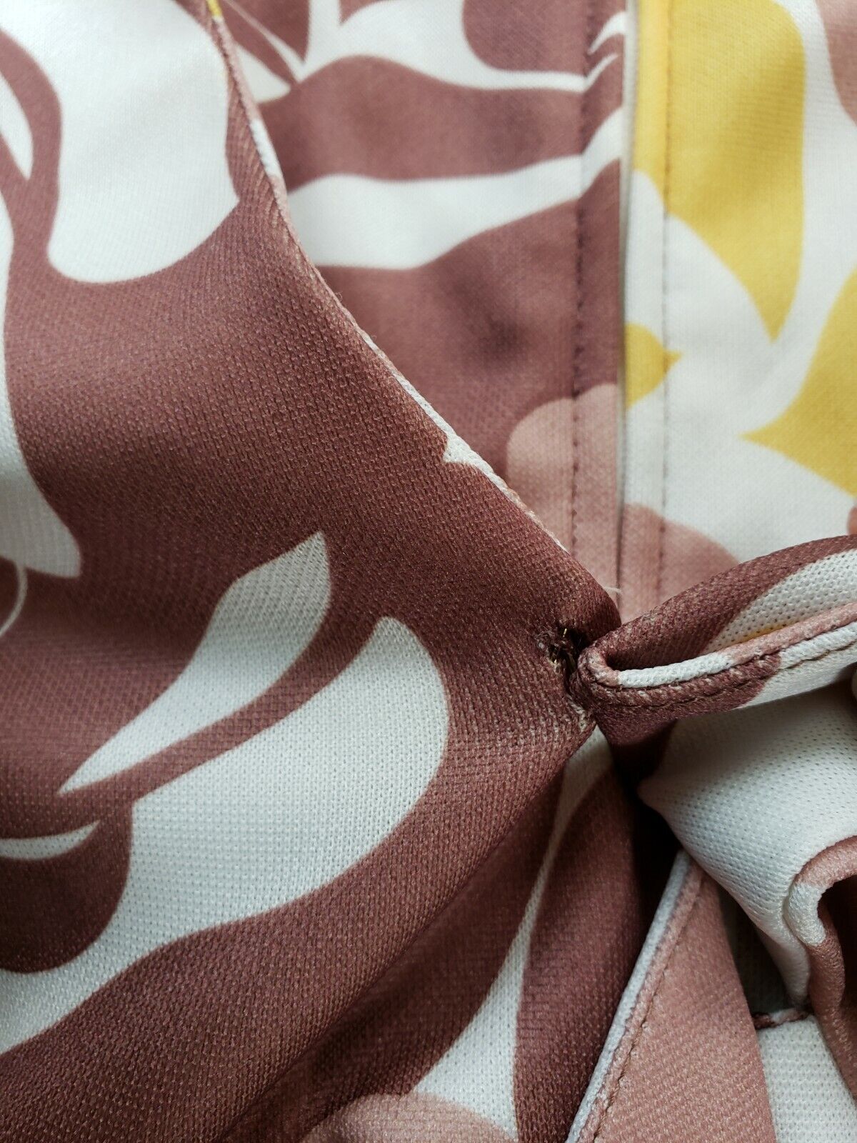 1970s Long Sleeved Maxi Dress Bold Print Brown Beige Floral Print V Neckline S