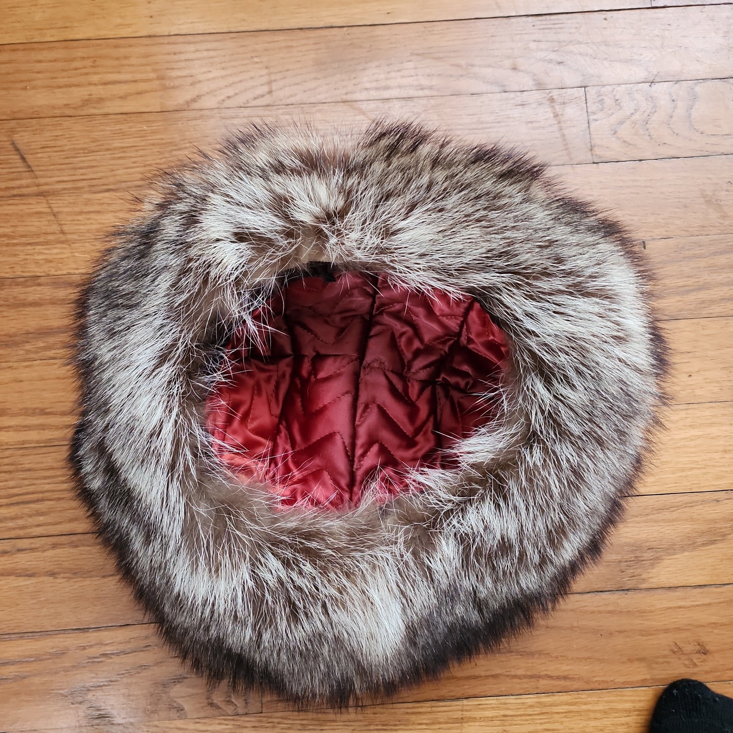 1970s Raccoon Fur Hat w/Brim Winter Boho Style
