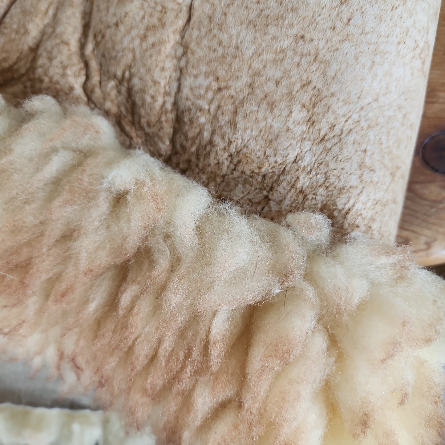 70s 60s Afghan Coat in Beige Suede & Shearling, Gold Chain Closure Medium