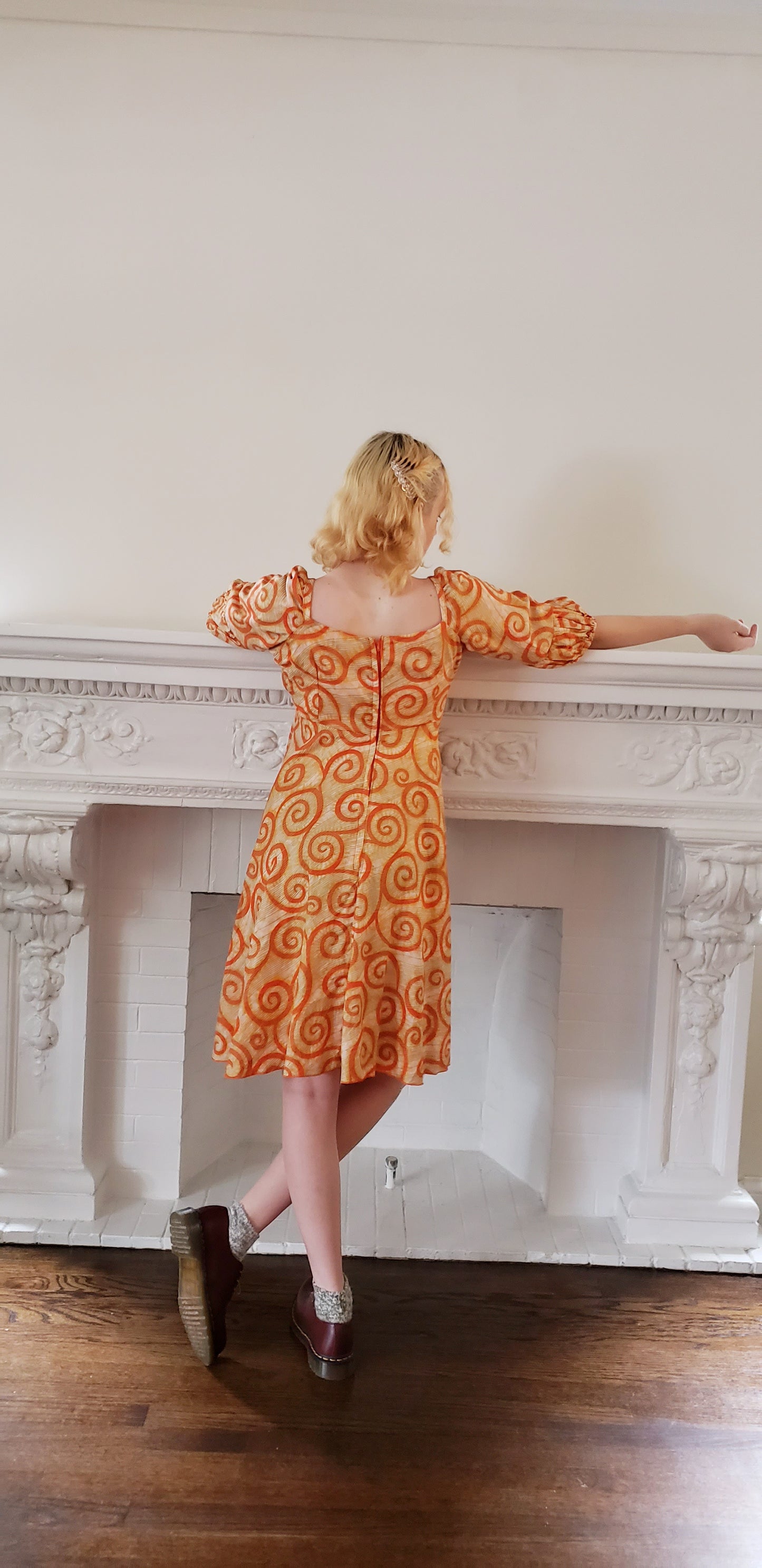 60s Cotton Print Summer Dress Orange Swirl Spiral Pattern Small