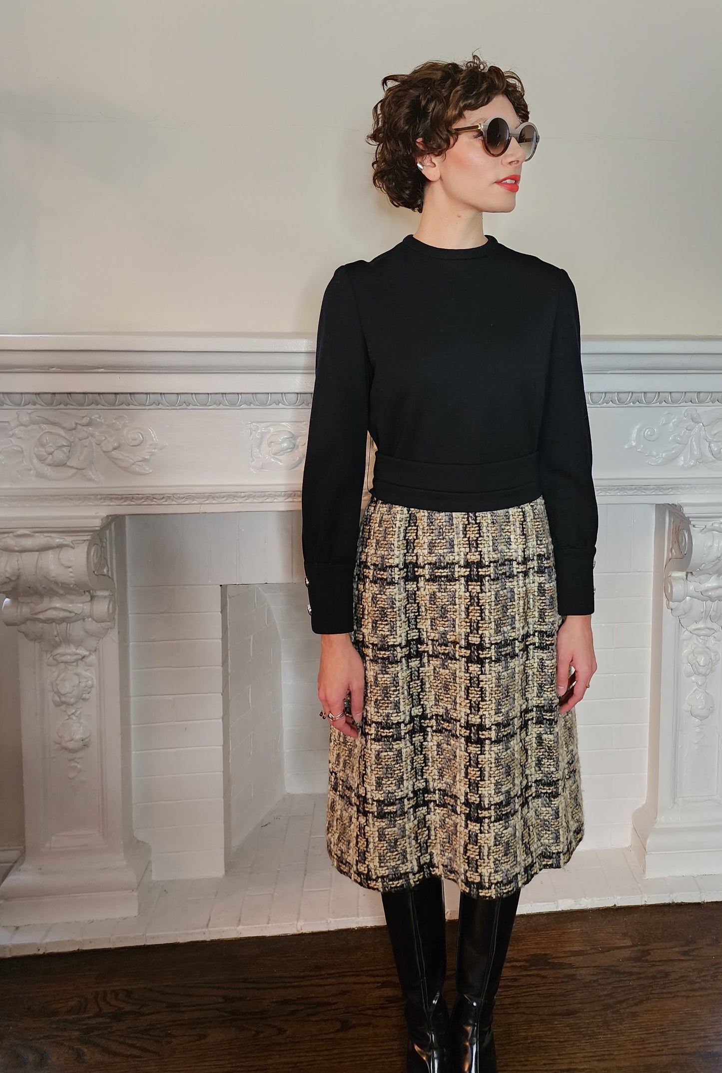 1960s Mod Dress in Black & Gray Plaid with Long Sleeves Large