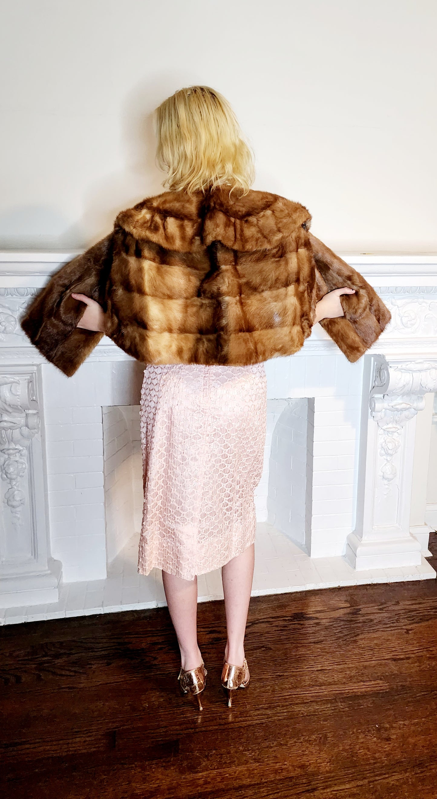 1950s Caramel Brown Mink Stole Wrap Shrug