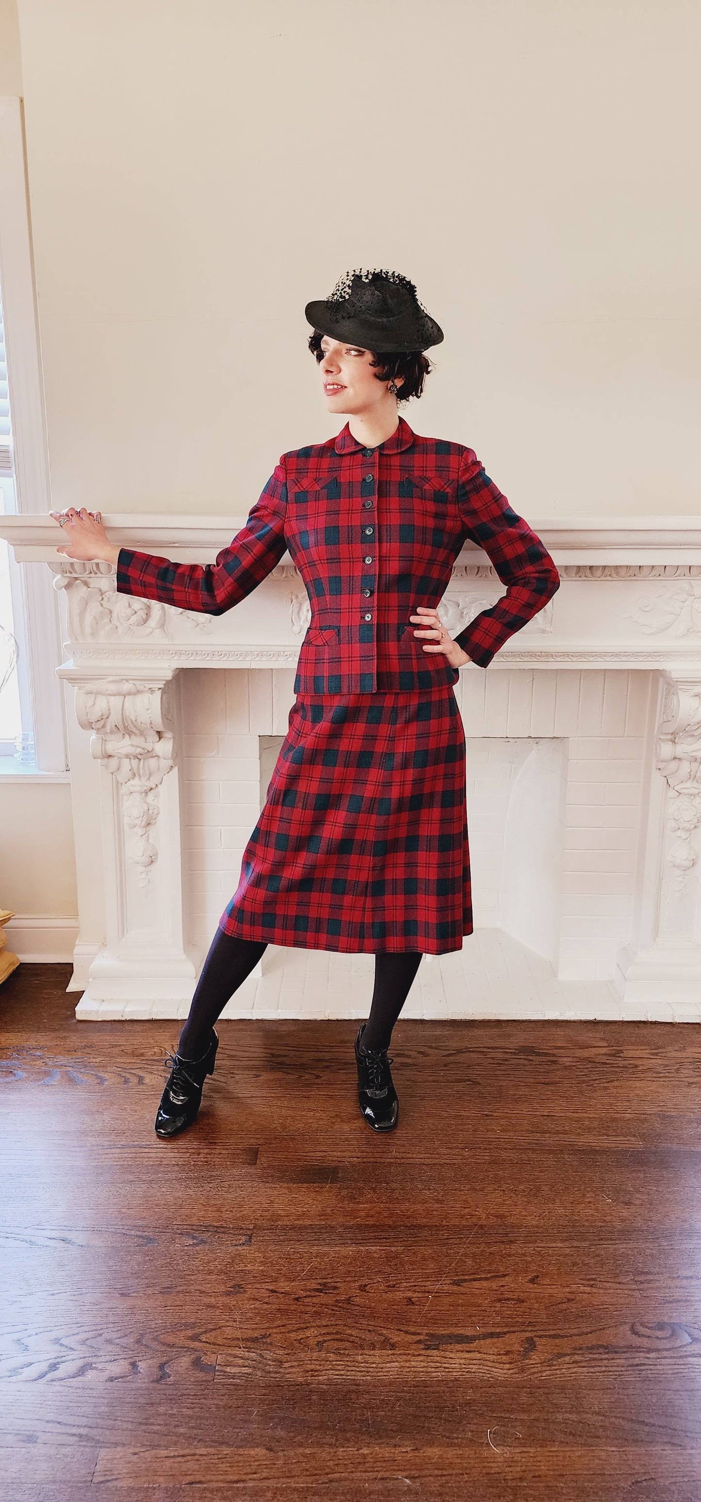 40s 50s Red Plaid Skirt Suit Best & Co. by Bardley Lindsay Tartan Small