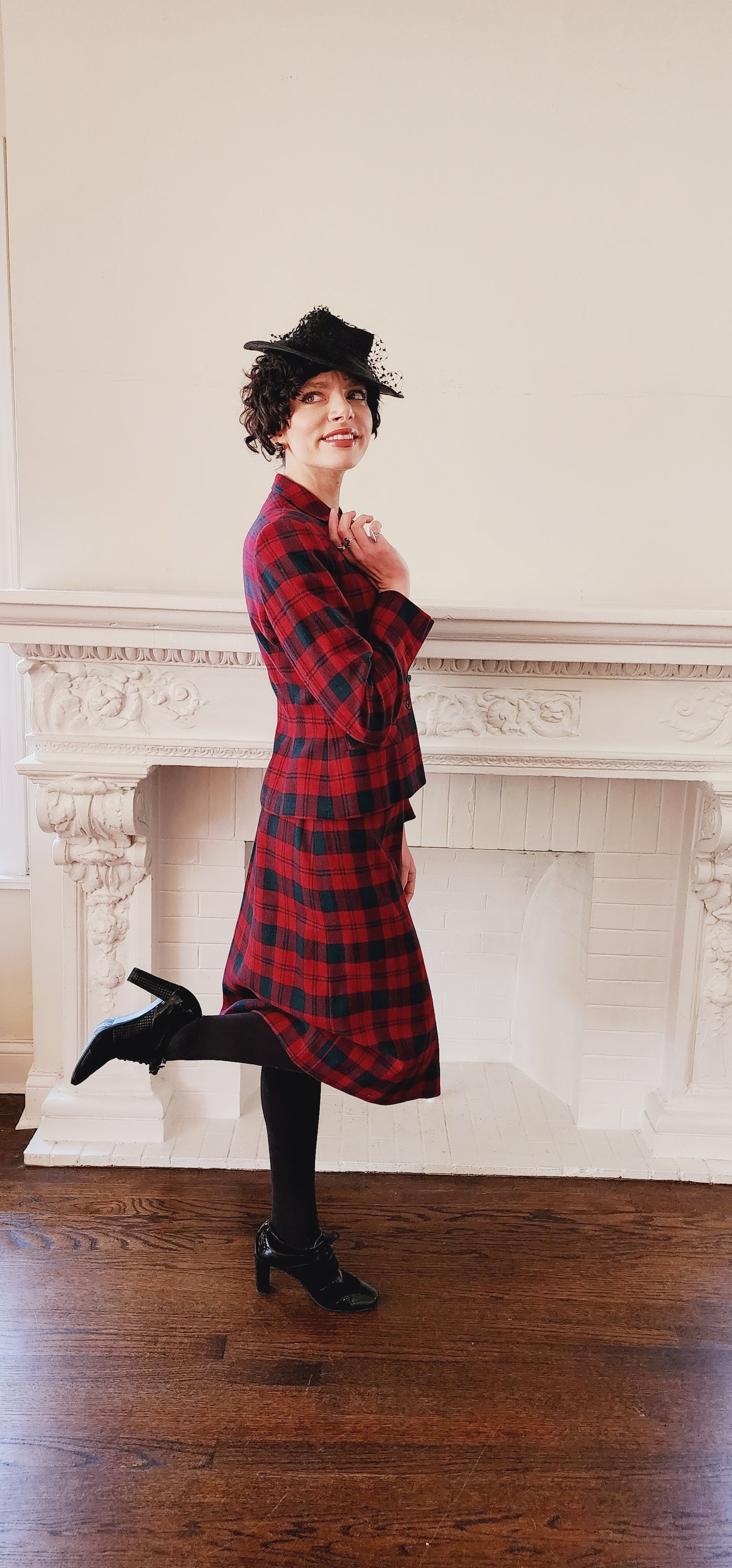 40s 50s Red Plaid Skirt Suit Best & Co. by Bardley Lindsay Tartan Small