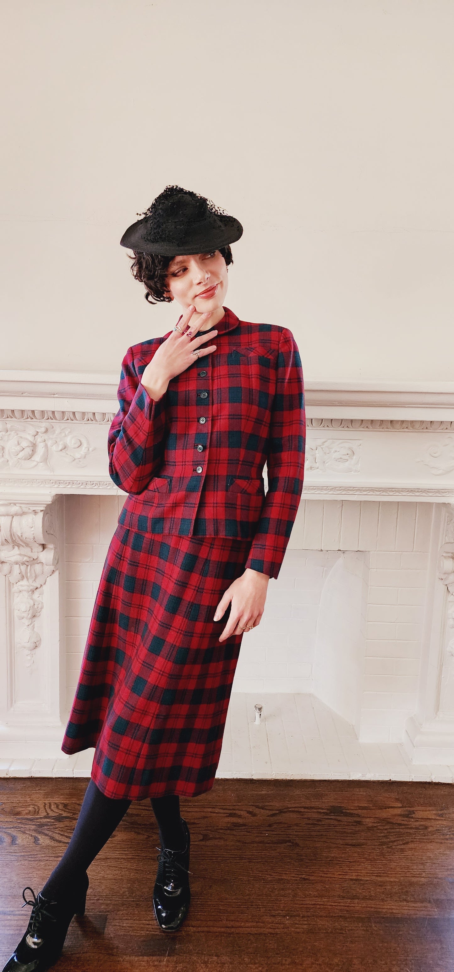 40s 50s Red Plaid Skirt Suit Best & Co. by Bardley Lindsay Tartan Small