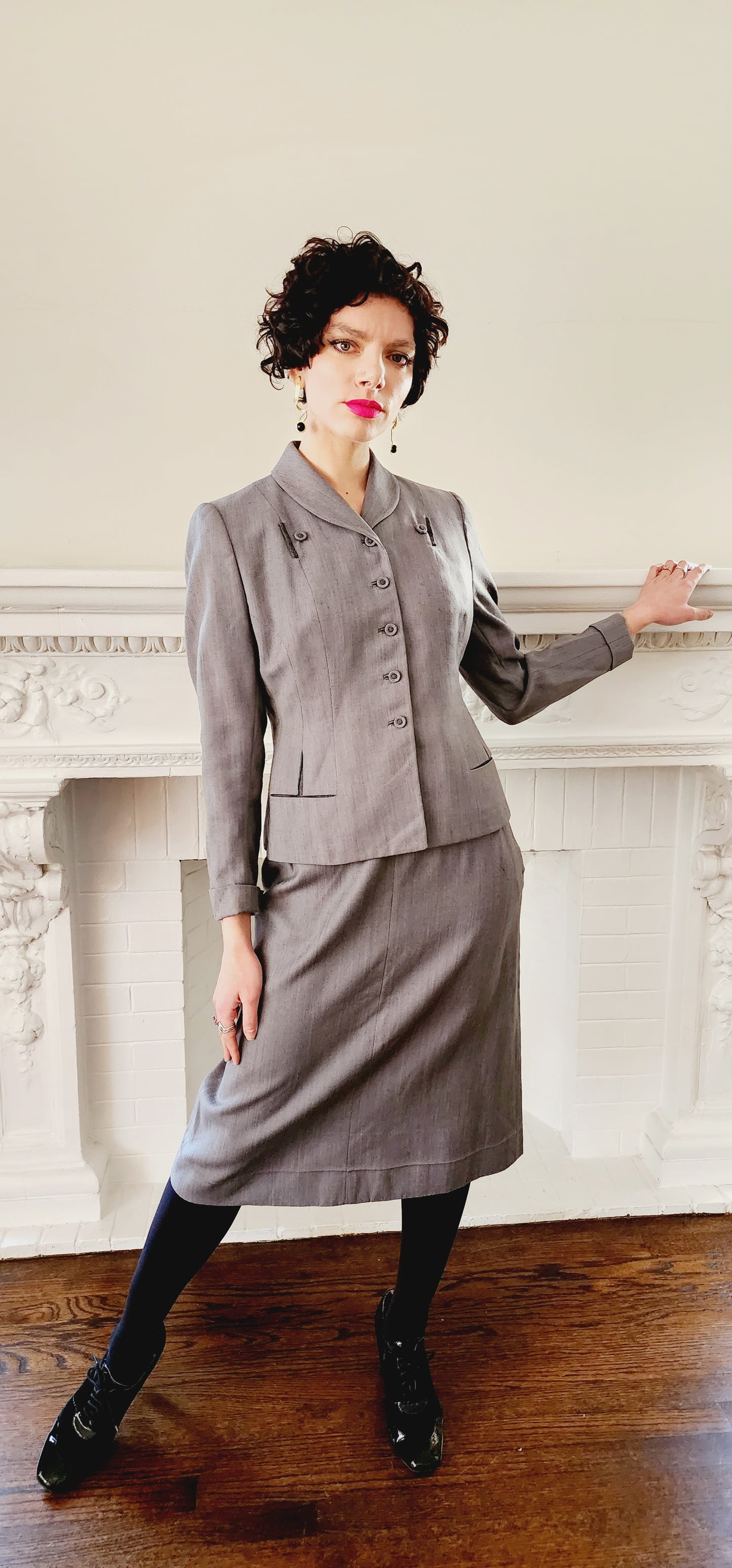 1940s Gray Wool Skirt Suit Blazer & Skirt Ensemble