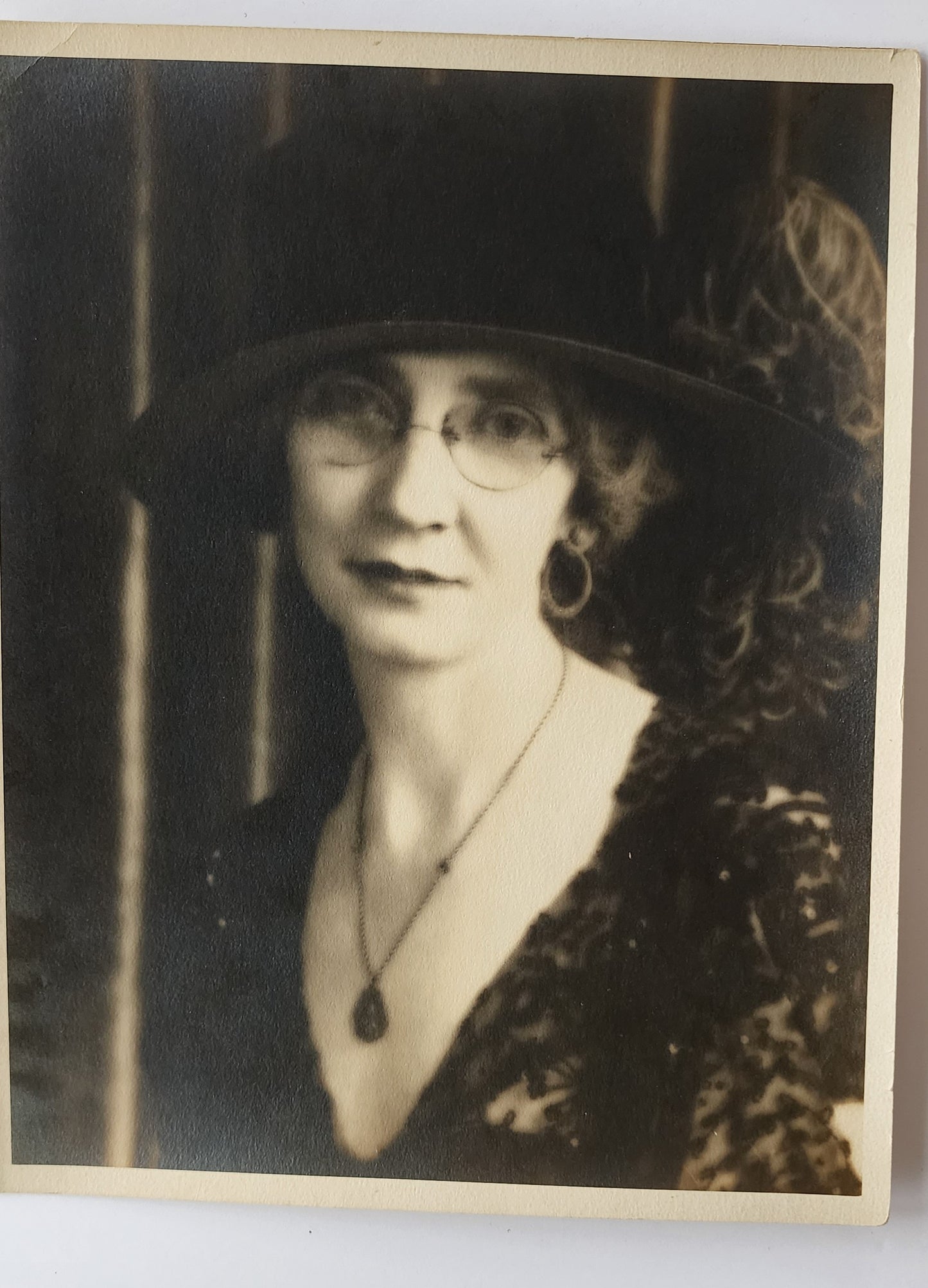 1930s Scrapbook & Ephemera Hollywood Film Star Martha Petelle First Surgical Facelift