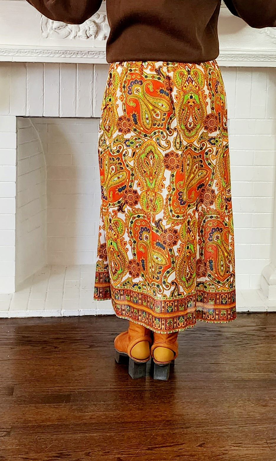 60s Wrap Style Maxi Skirt in Psychedelic Orange Paisley Print / M