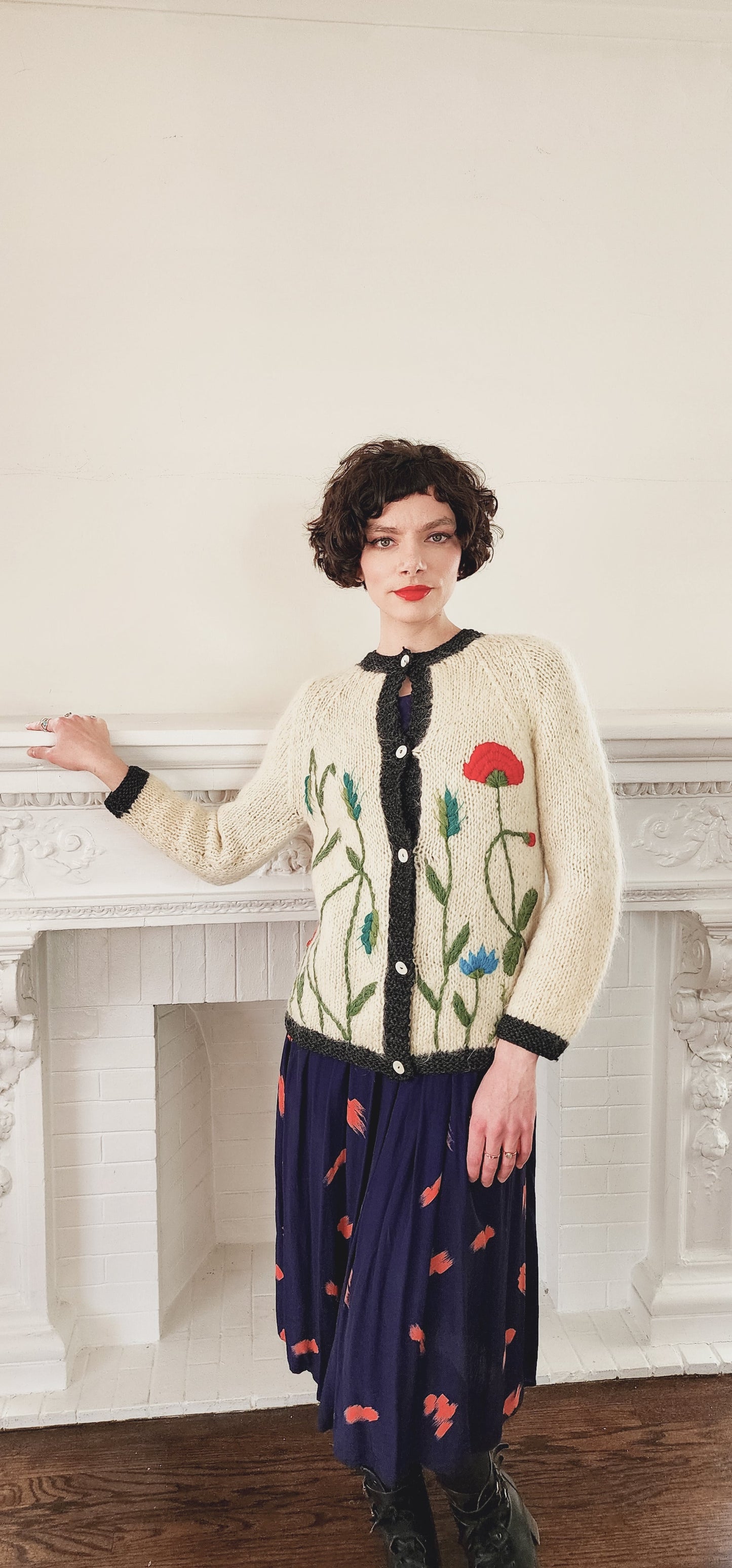 1960s Handknit Cardigan Cream Wool Blend Colorful Garden Flowers James Kenrob M