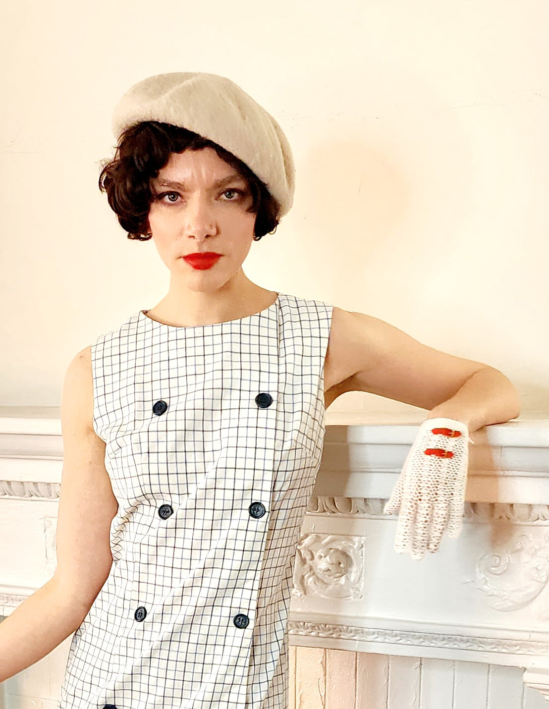 1960s Mod Dress Summer Style White Windowpane Plaid Stacy Ames / 60s Drop Waist Sleeveless Dress Pleated Skirt / M