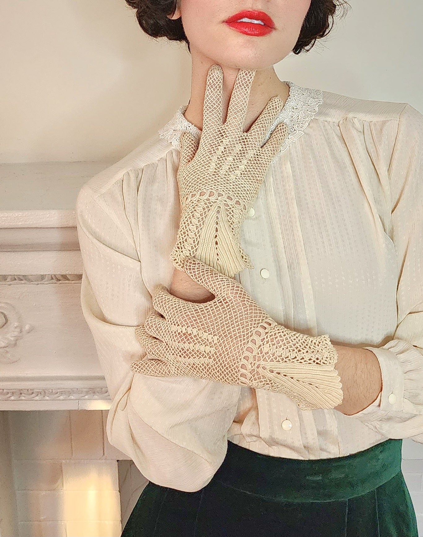 Edwardian Gloves in Cream Crochet, Handknit in Cotton