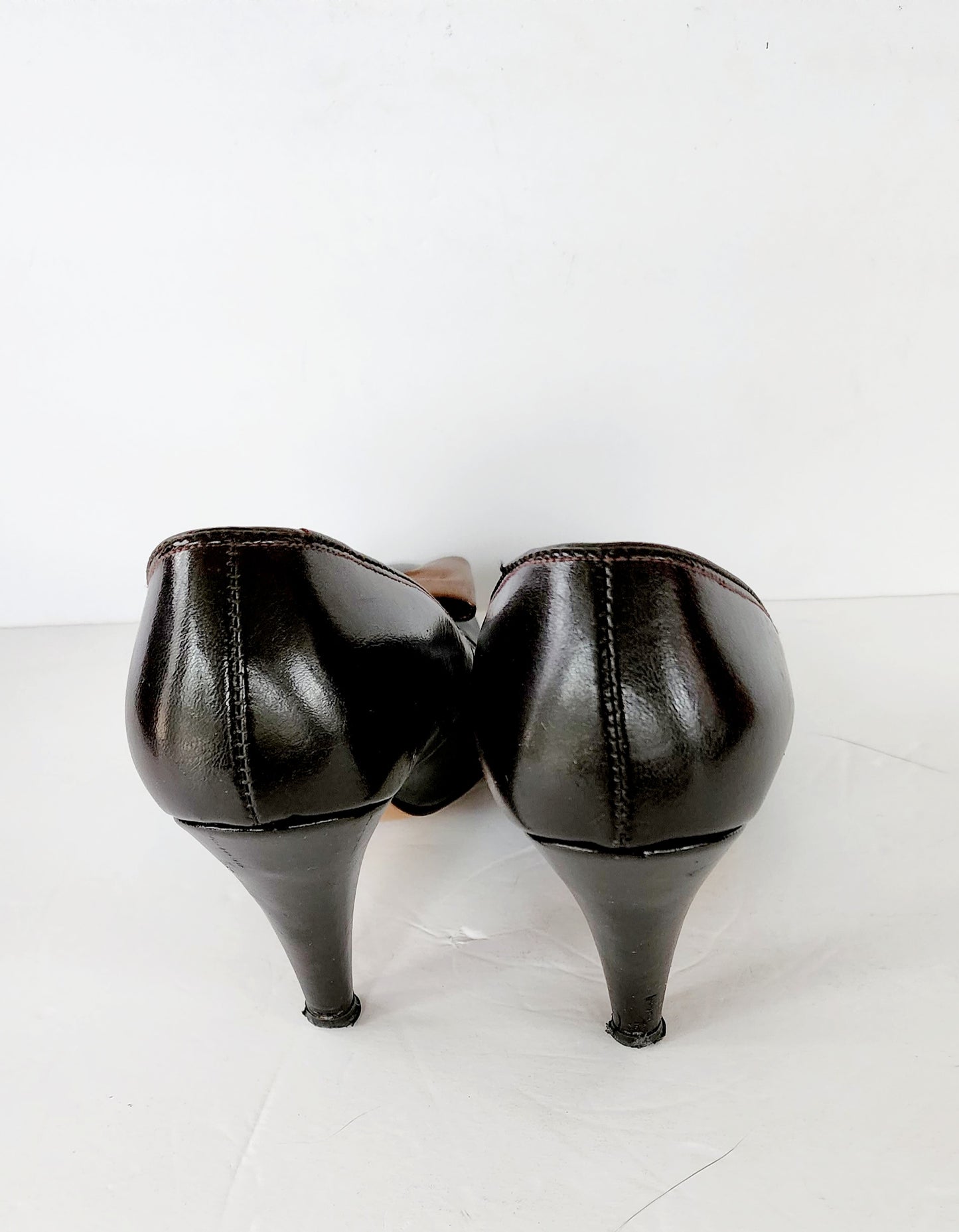 80s Brown Leather Pumps High Heels with Bow Clips by Chandlers Size 7 / Vegan / Original Box
