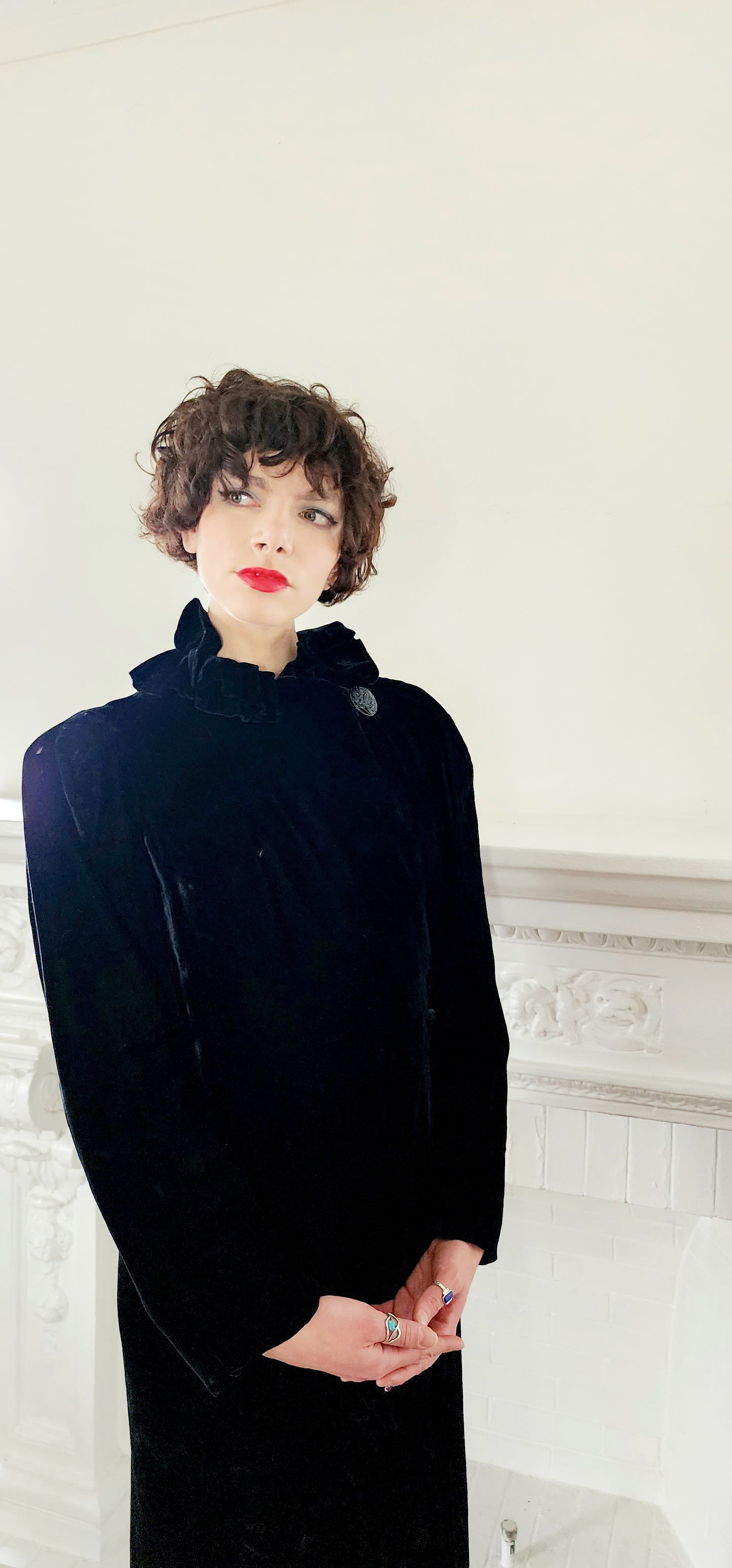1930s Black Velvet Opera Coat Maxi Length Ruffled Collar / 30s Evening Wm Taylor & Sons M to L / Duteille
