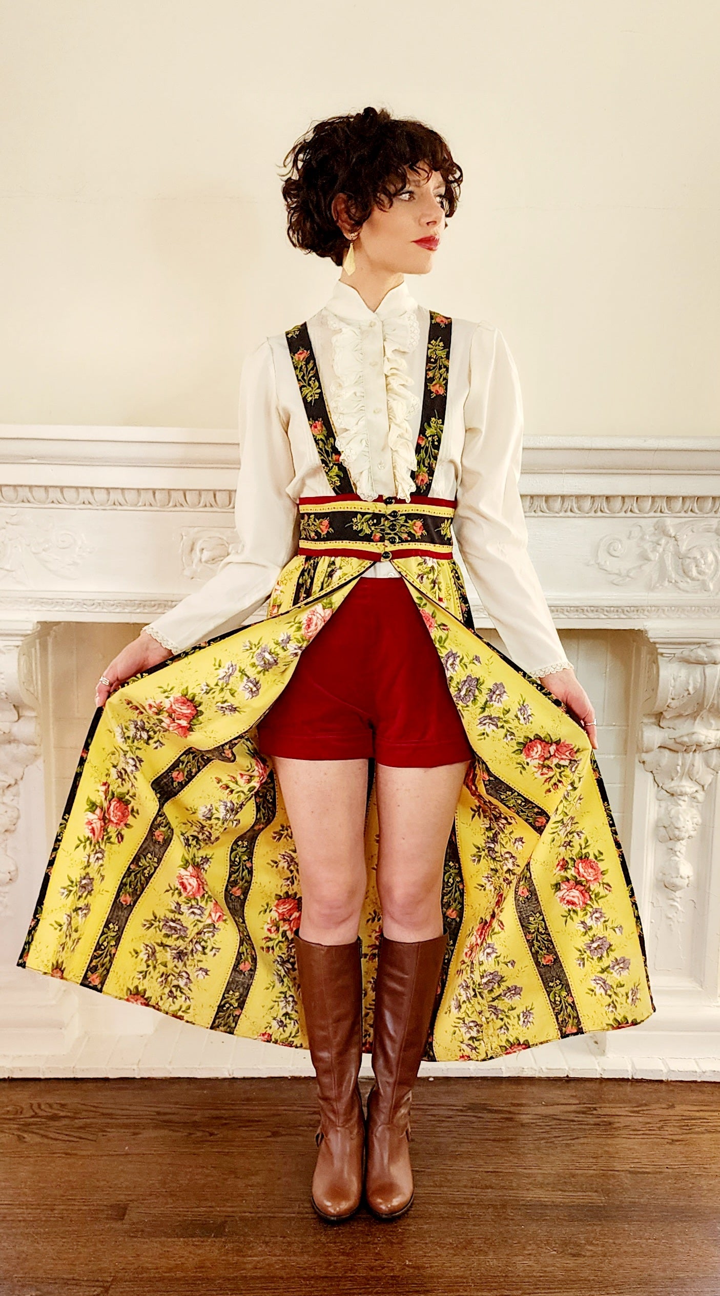 1970s Boho Ensemble of Shirt, Hot Pants-Shorts and Split Front Skirt by New Dimension/S