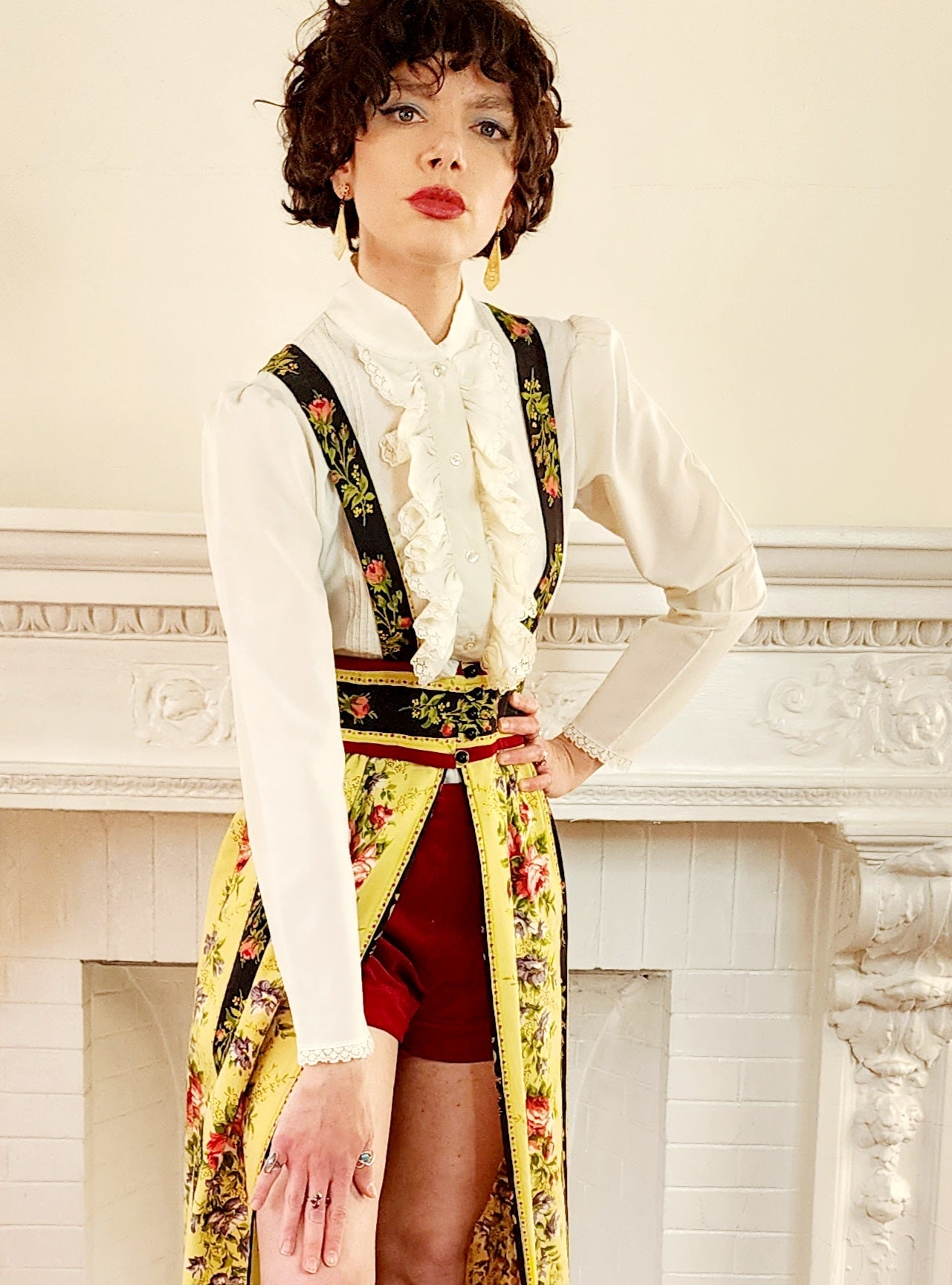 1970s Boho Ensemble of Shirt, Hot Pants-Shorts and Split Front Skirt by New Dimension/S