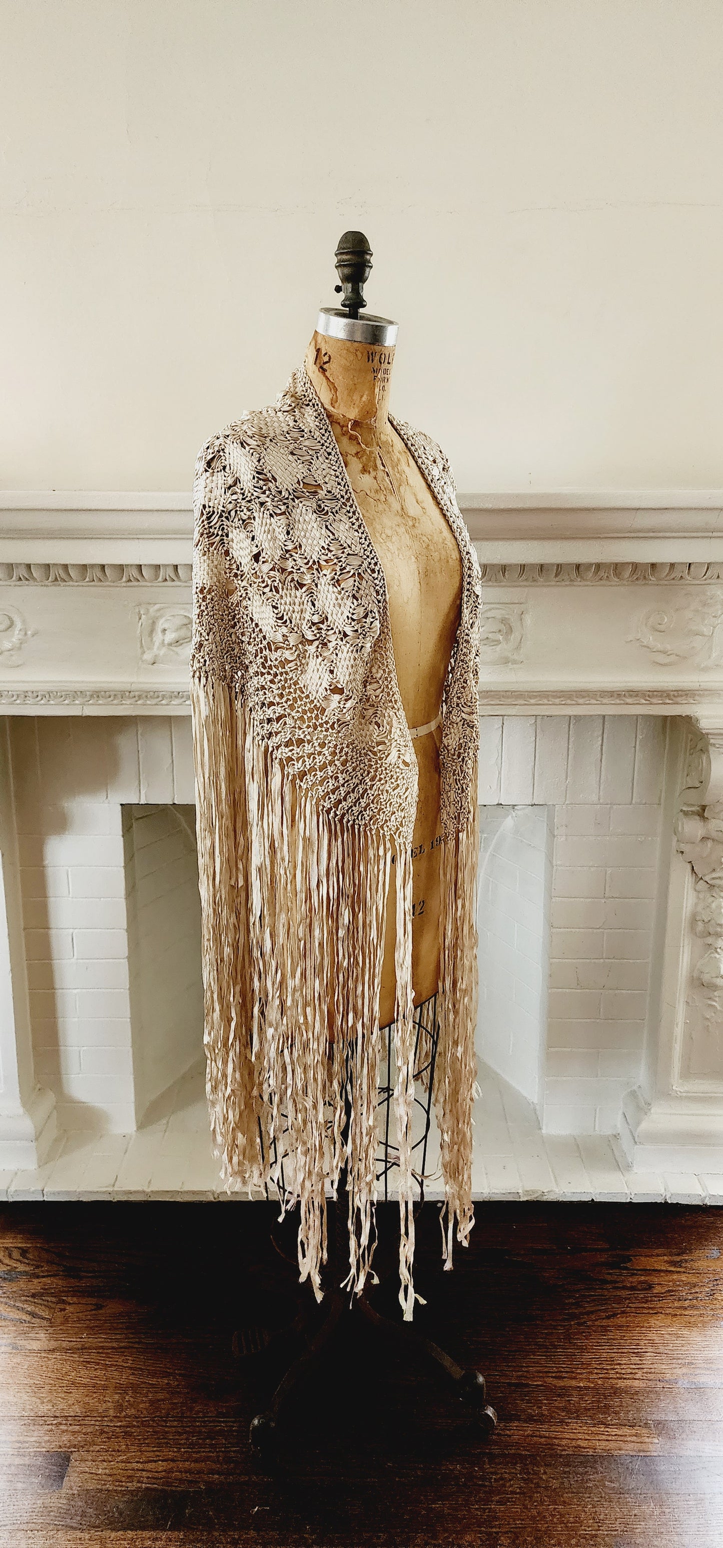 Vintage Cream Shawl or Wrap Silk Knit with Long Fringe and Openwork Lace / Neo-Edwardian