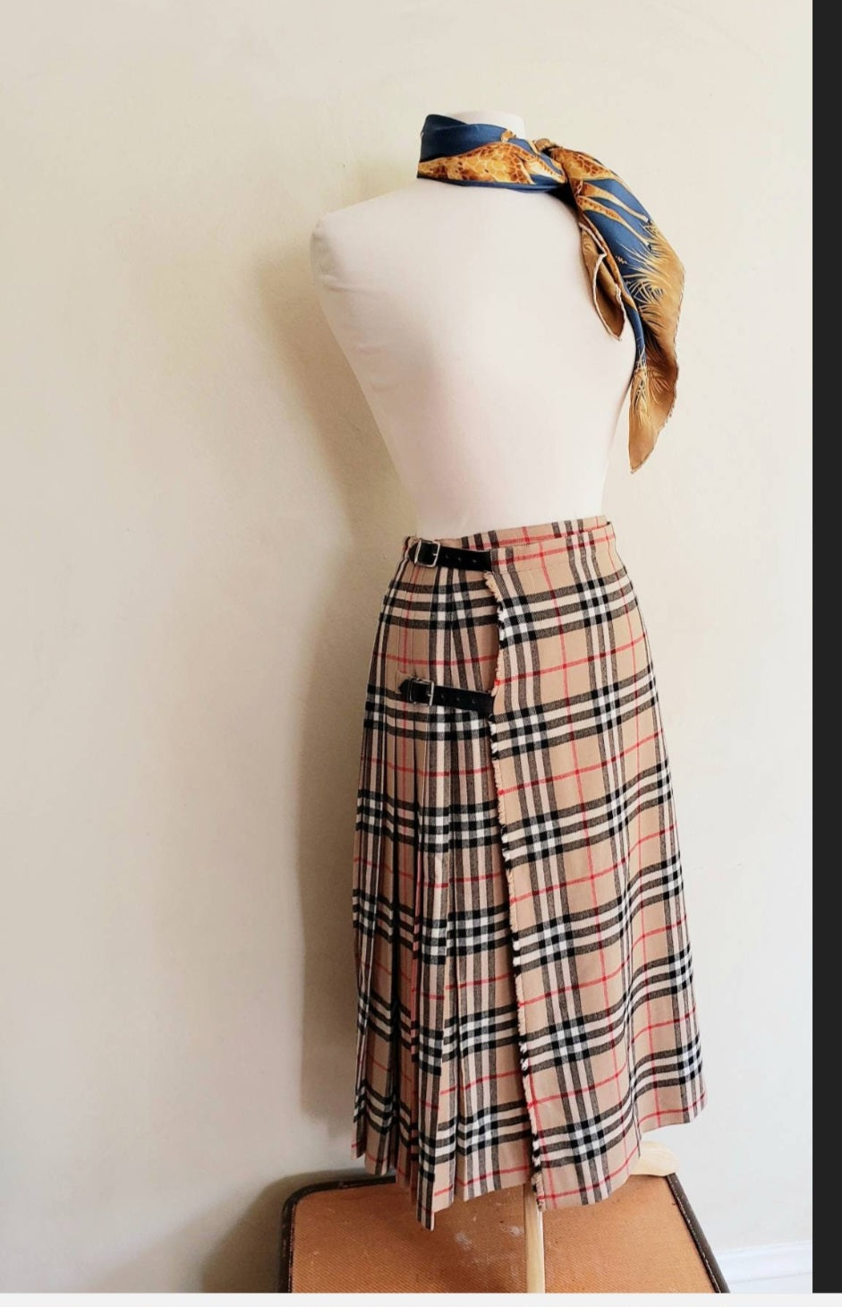 1970s Burberry Skirt Signature Plaid Wrap Around Kilt Archive Beige / 70s Designer British Tartan House Check Pleated Midi Skirt / M
