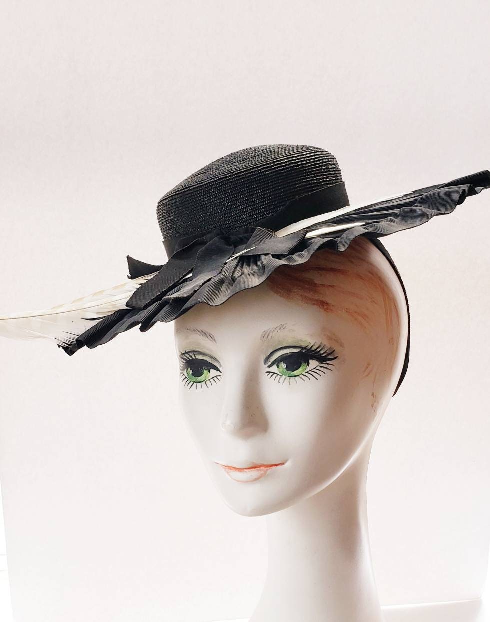 1930s Black Pleated Cocktail Hat Wide Brim with White Feathers / 30s Cocktail Hat Angela Oak Park / Kata
