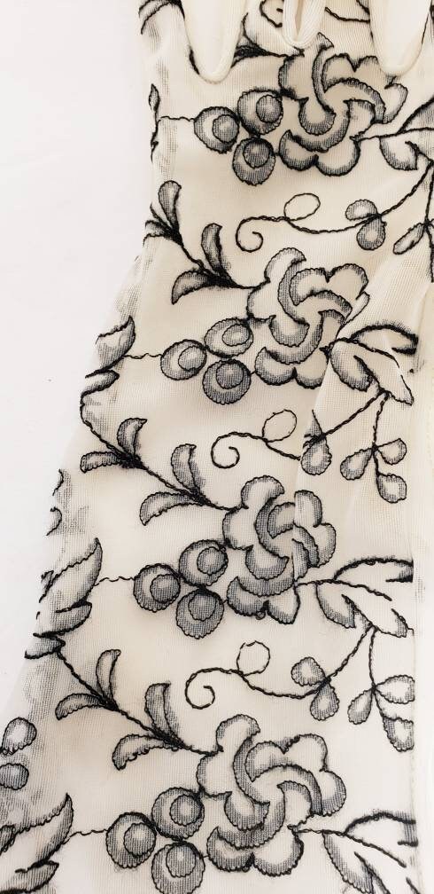 1950s Gloves Sheer Beige Black Floral Embroidery / 50s Ladies Evening Gloves Mid Length Dressy Party Romantic Girly Frilly / Pola