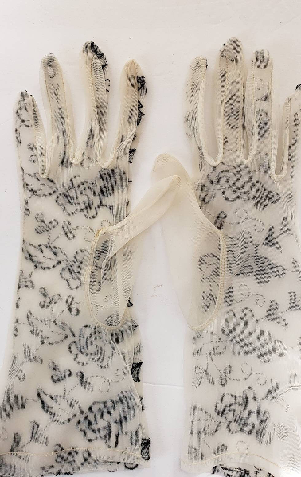 1950s Gloves Sheer Beige Black Floral Embroidery / 50s Ladies Evening Gloves Mid Length Dressy Party Romantic Girly Frilly / Pola