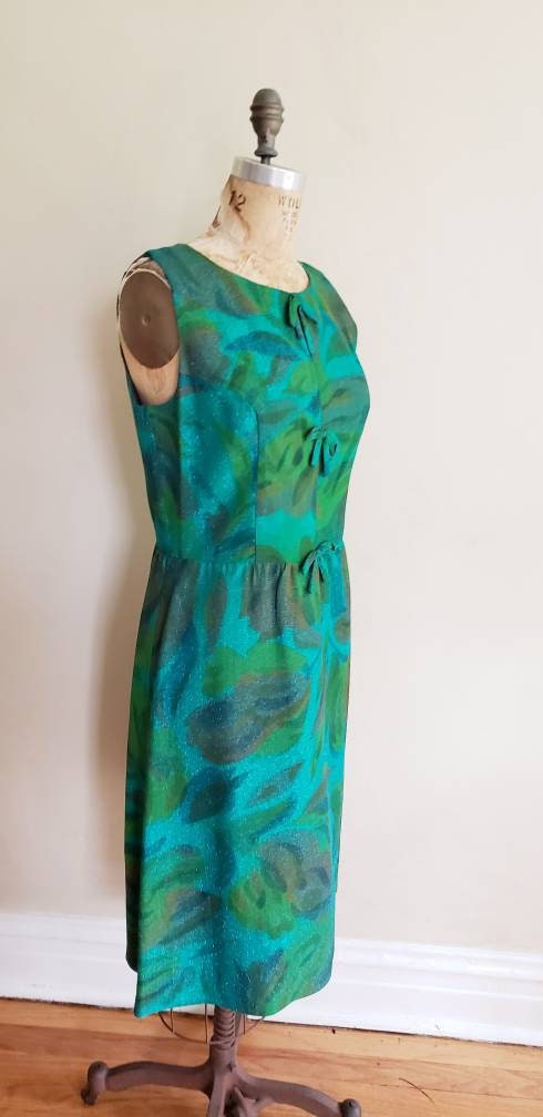 1960s Alice Edwards Green Blue Floral Print Shift Cocktail Dress / 60s Sleeveless Summer Dress Marshall Fields Large