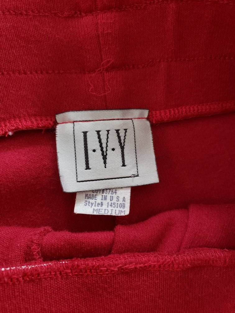 1980s Red Stretchy Stirrup Pants / 80s High Waisted Stirrups by Ivy Pleated Cotton Poly Spandex / Medium