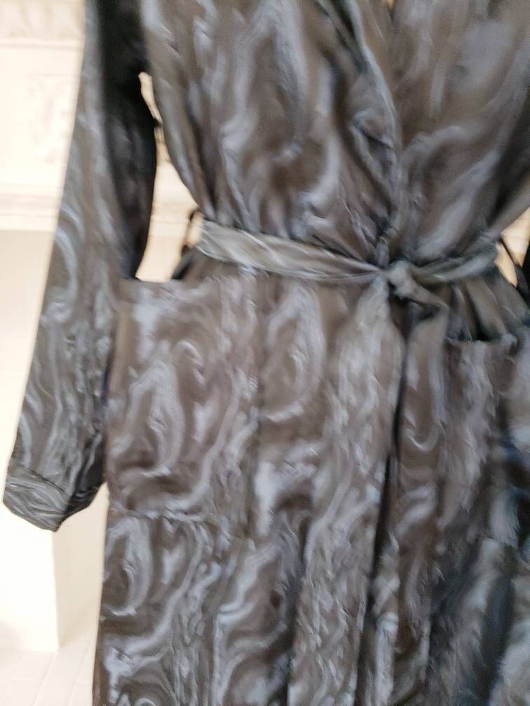 1970s Blue Marble Print Robe Mens Unisex Long Sleeved Botany 500 / Mens Lounging Robe Sash Tie Belt / Small / Chev