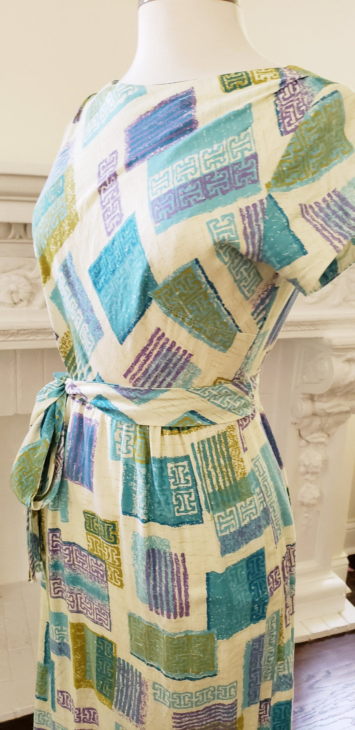 1950s Cotton Print Day Dress Blue Green White Midcentury Modern Print / 50s Geometric Print Belted Summer Dress Capped Sleeves / M Daveney