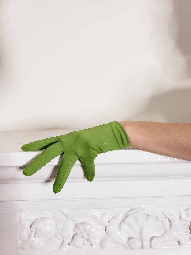 1960s Lime Green Gloves Stretchy Wrist Length Mod Modernist Colorpop Small / Romilly