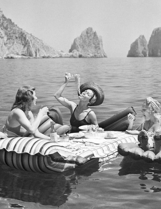 August 2026 What-Nots From the More Obscure Corners of Fashion
