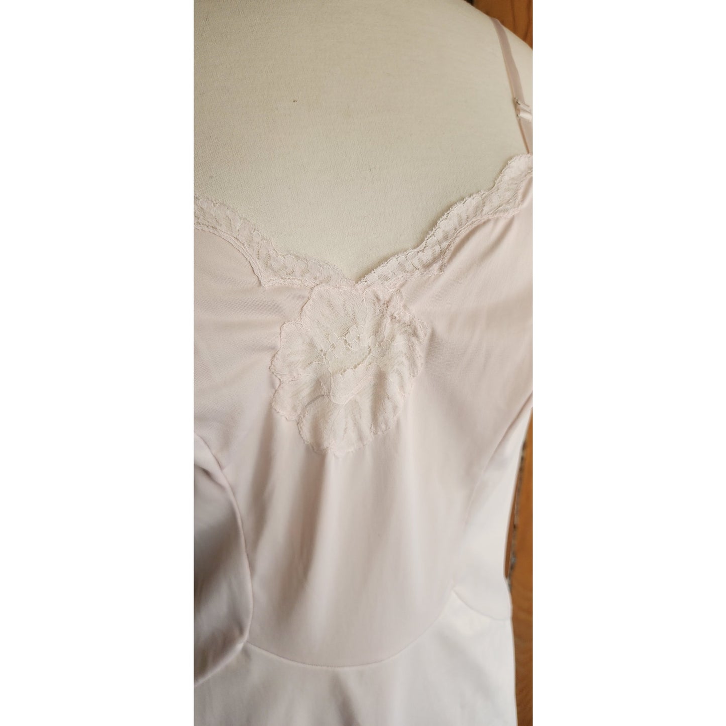 60s Slip Dress White Pale Pink Nylon & Lace Van Raalte Large