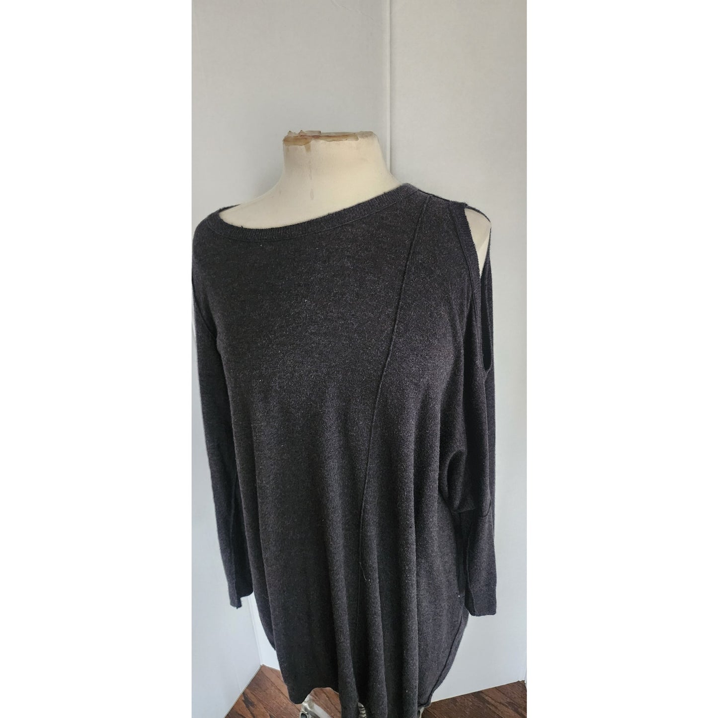 All Saints Sago Sweater Dress Gray Tunic Asymmetrical Hem Cut Out Shoulder