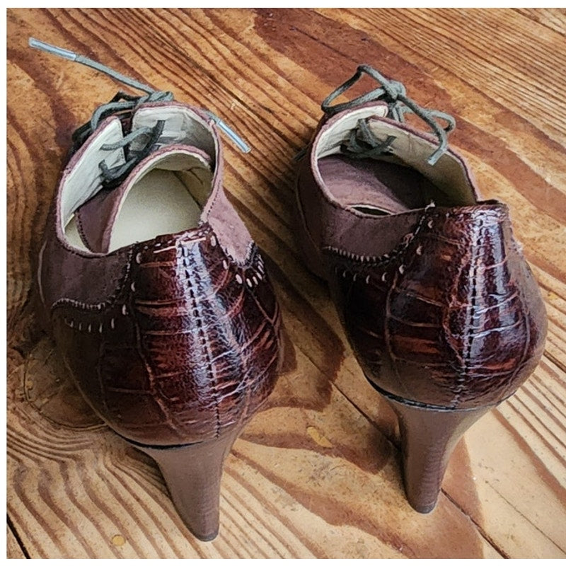 Vintage 1930s Style Brown Suede Shoes Lace Up Oxford Heels Anne Klein 6.5