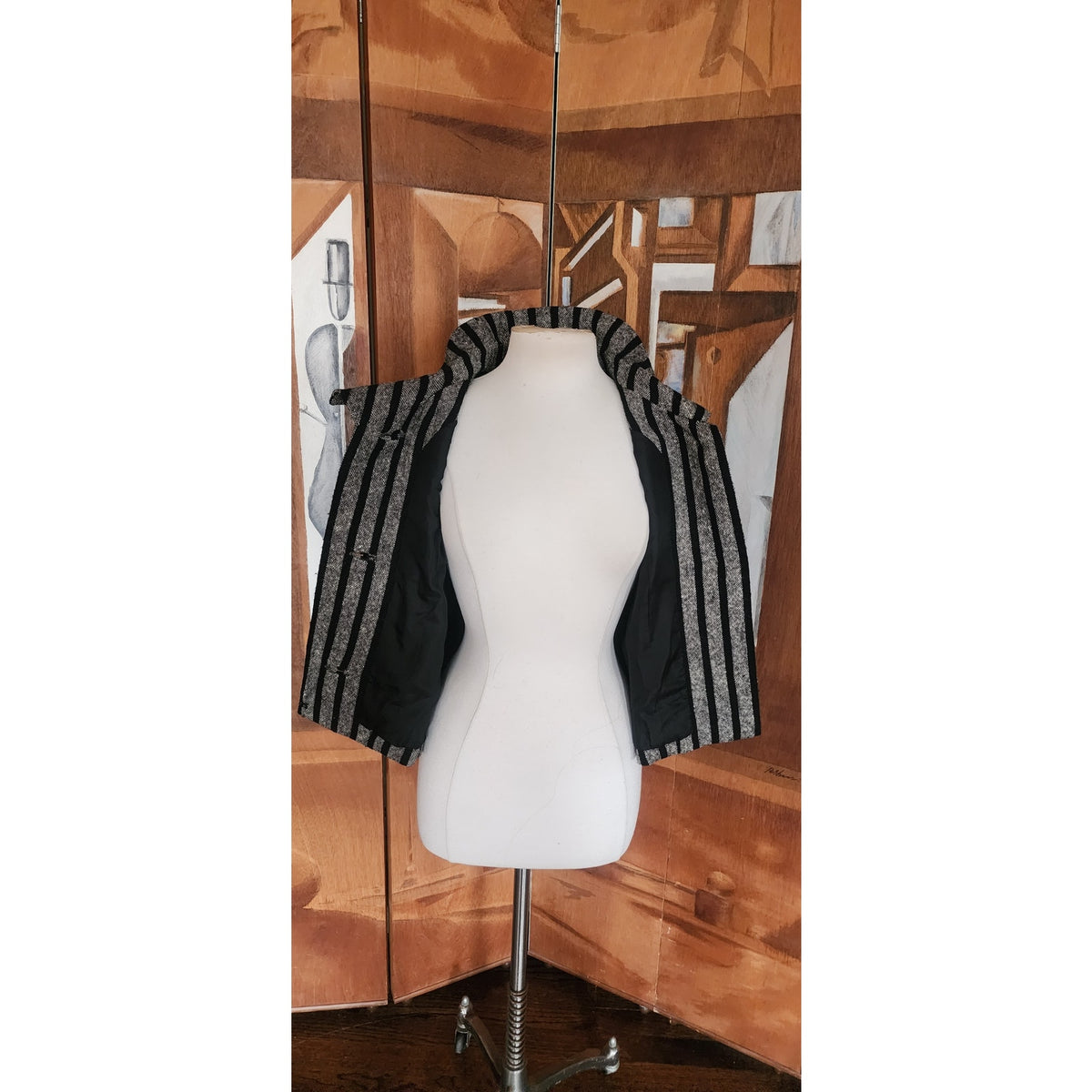 Vintage 60s SYBIL CONNOLLY Mod Cropped Blazer Gray Wool Tweed Black Stripes Large Collar
