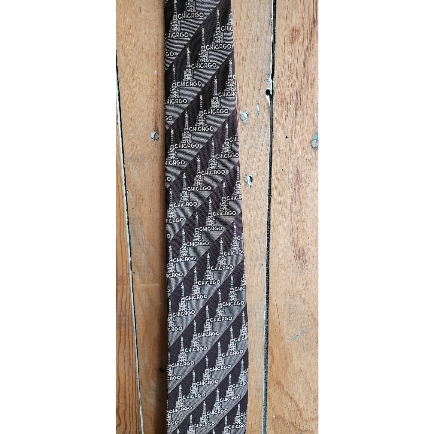 Vintage 70s Mens Tie Chicago Architecture Print