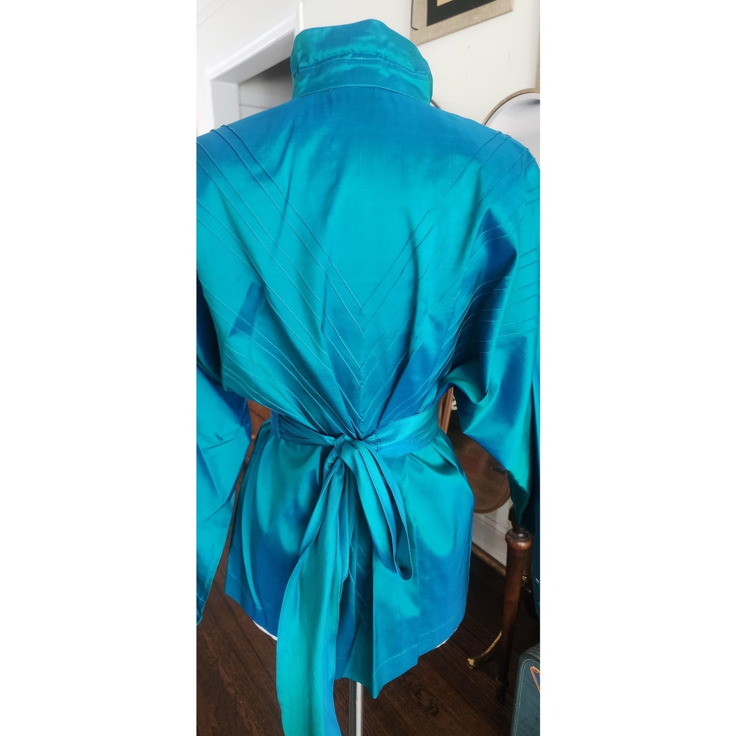 Vintage 80s Silk Blouse Electric Blue w/Pleats and Belt/Pussycat Bow / M