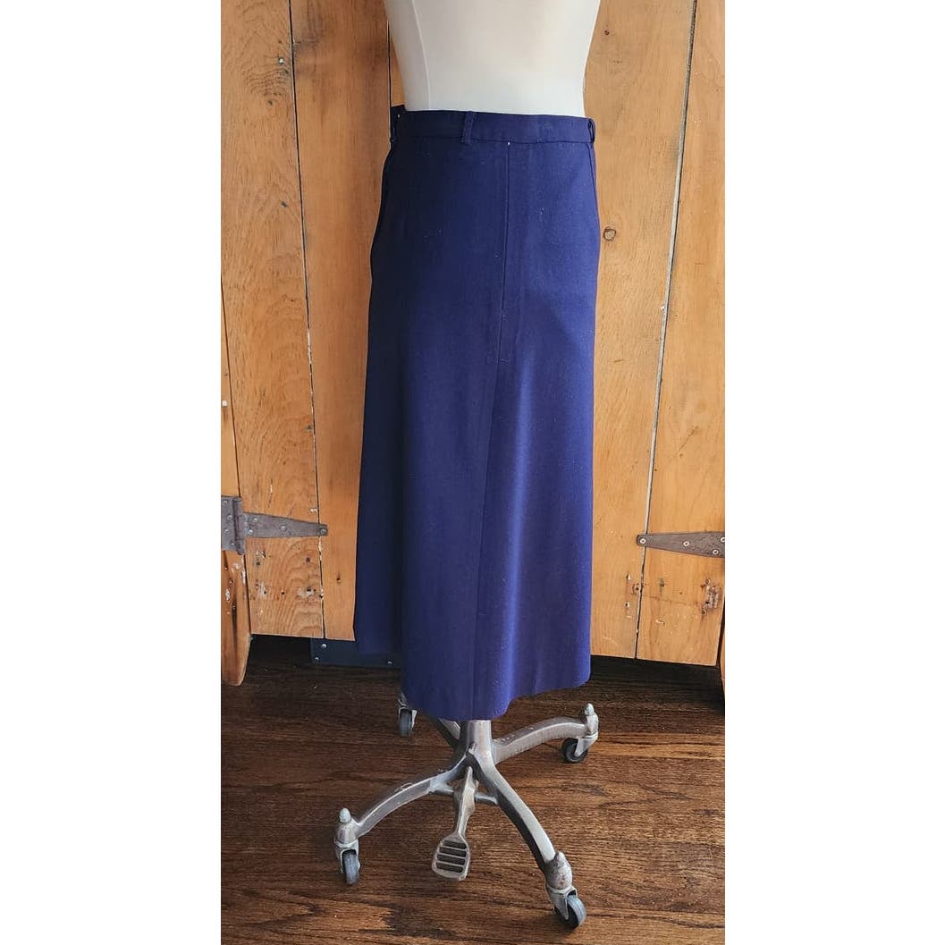 Vintage 40s Skirt Navy Blue Wool Side Pleats