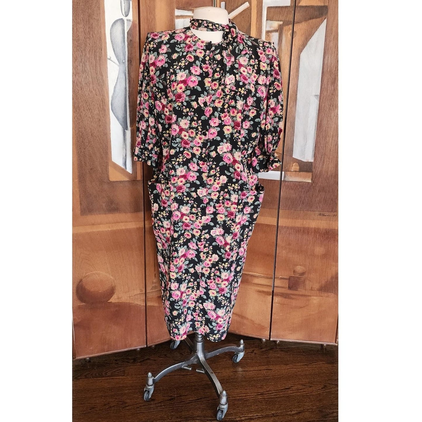 Vintage 1980s Ungaro Dress Silk Floral Rose Print Tie Neck Button Front Pockets