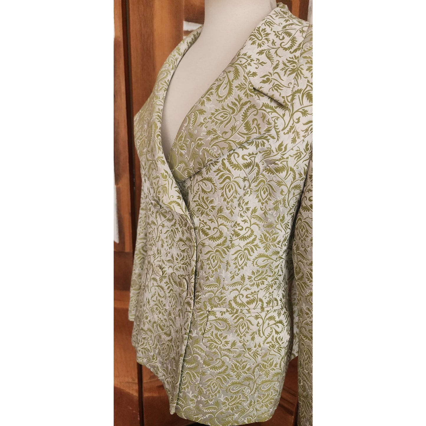 Vintage 1980s ESCADA COUTURE Blazer Green Leaf Print Jacket Double Breasted 40