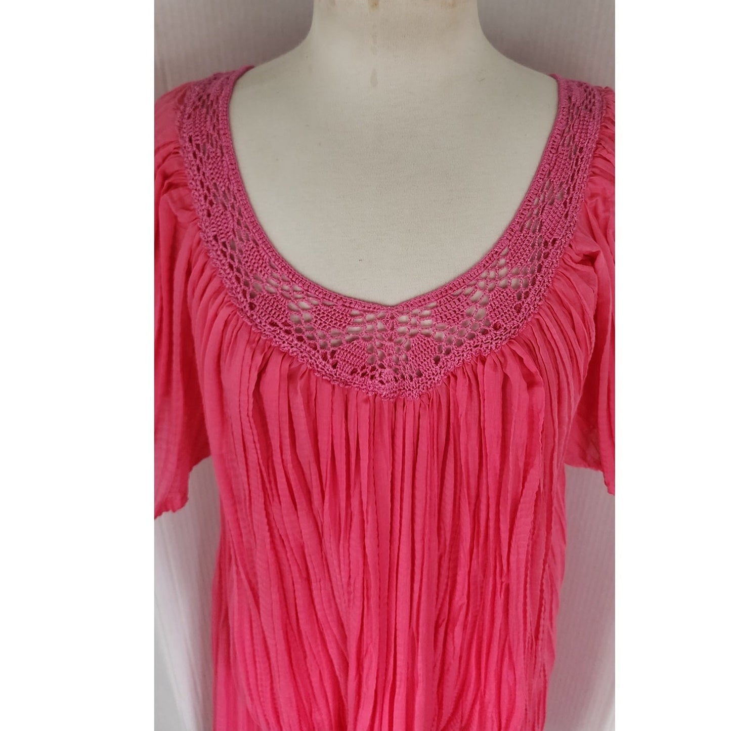 Vintage 1970s Pink Summer Dress Caftan Tent Moomoo Crinkled Pleating & Crochet