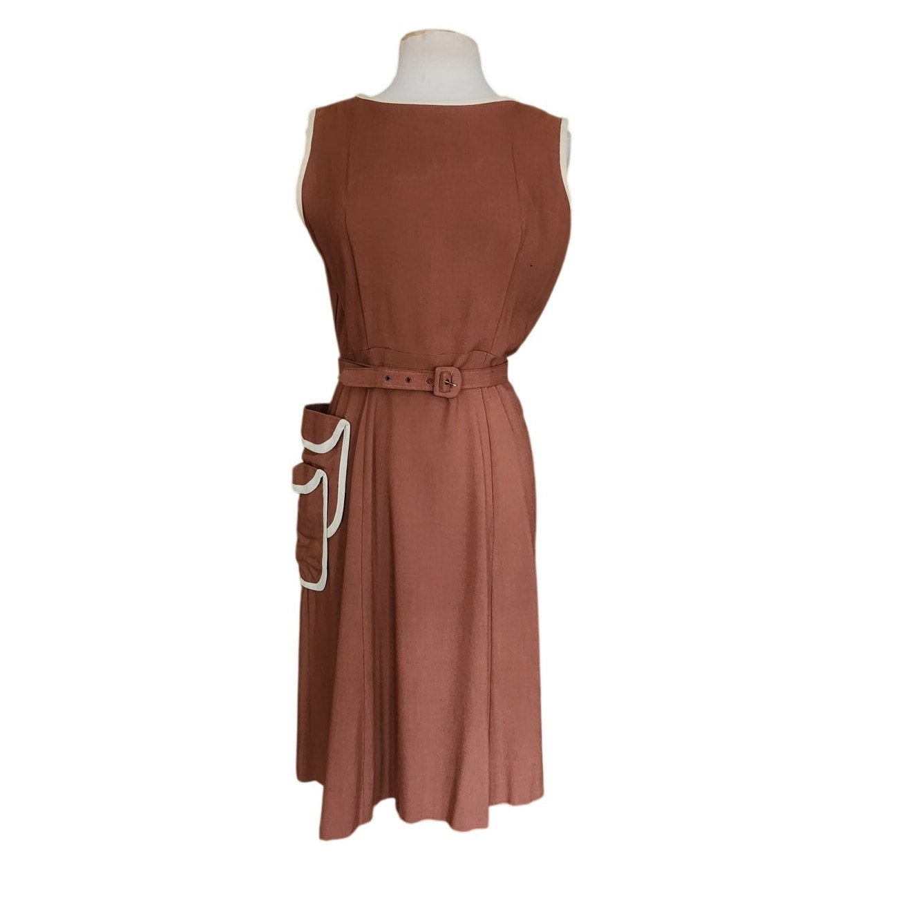 Vintage 40s Belted Day Dress in Brown & White Trim Unusual Double Pocket Design by Dawncrest