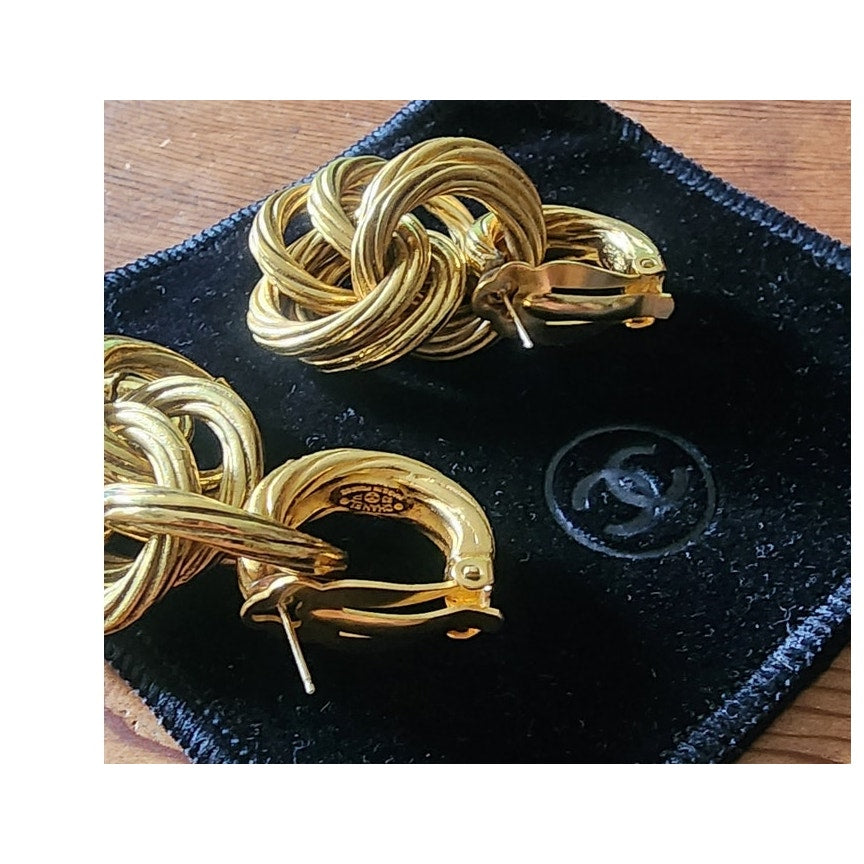 Vintage 90s Chanel Gold Earrings Clips 93P Multi-Ring Drop Logo Hoop Danglies