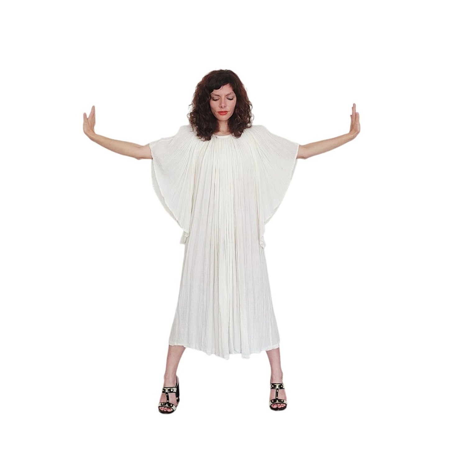 Vintage 1970s Amerikan Climax Caftan Dress White Cream Cotton Angel Sleees Gauzy