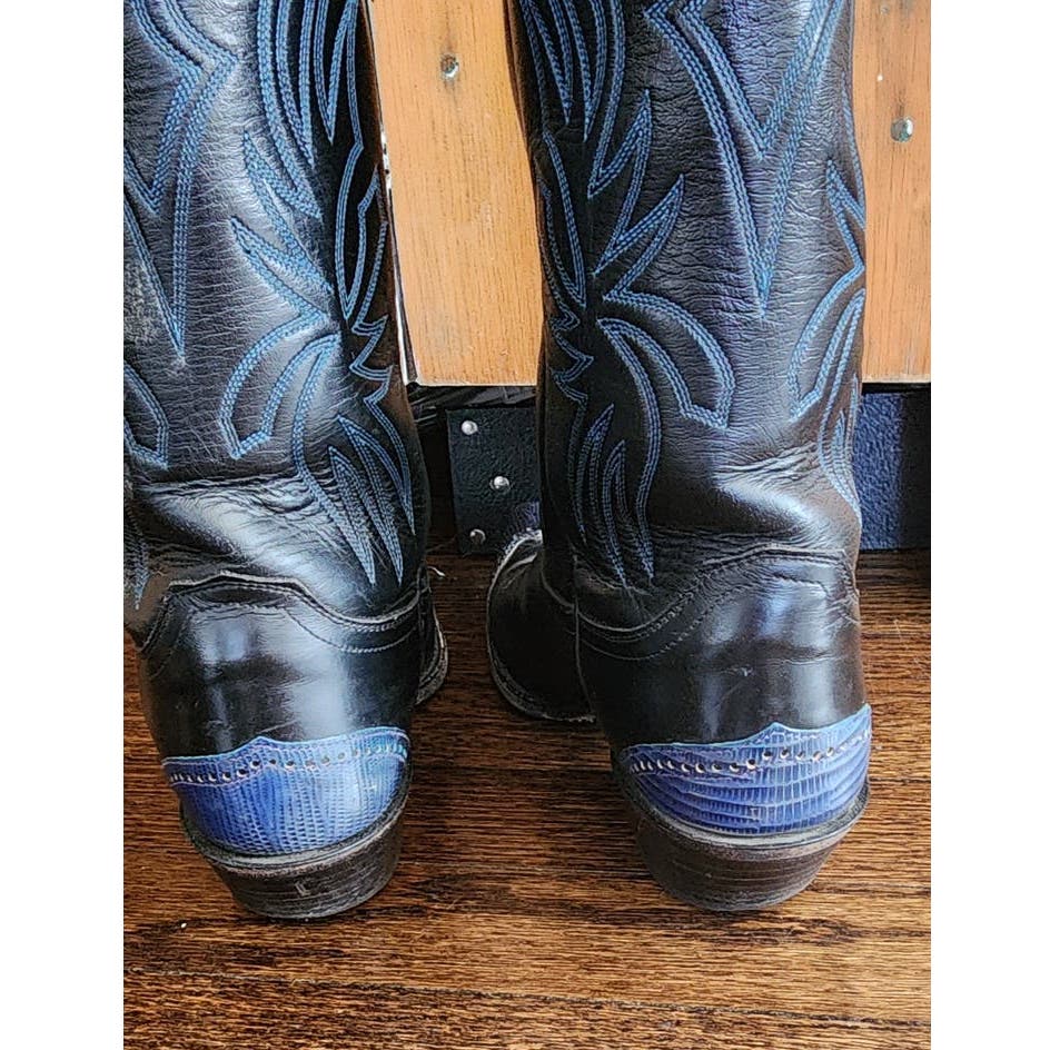 Vintage 70s Ladies Justin Cowboy Boots Blue Snakeskin Tooled Leather 9