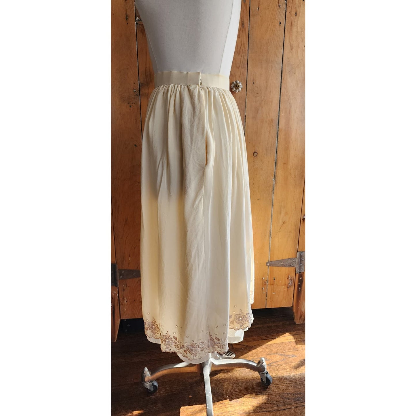 Vintage 70s Oscar de la Renta Cream Silk Skirt Eyelet Lace